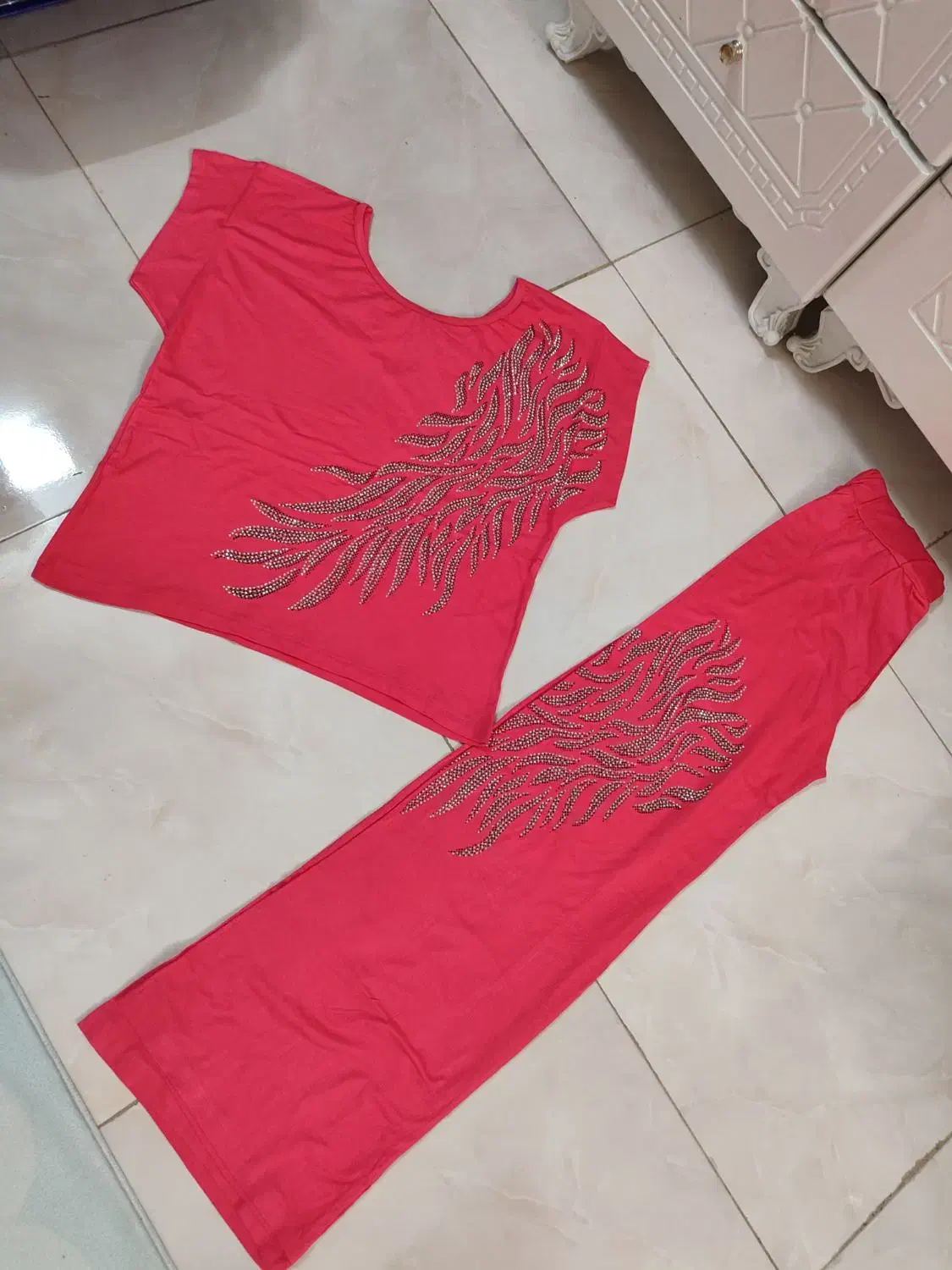 لباس ست خانگی|لباس|قم, نوبهار|دیوار