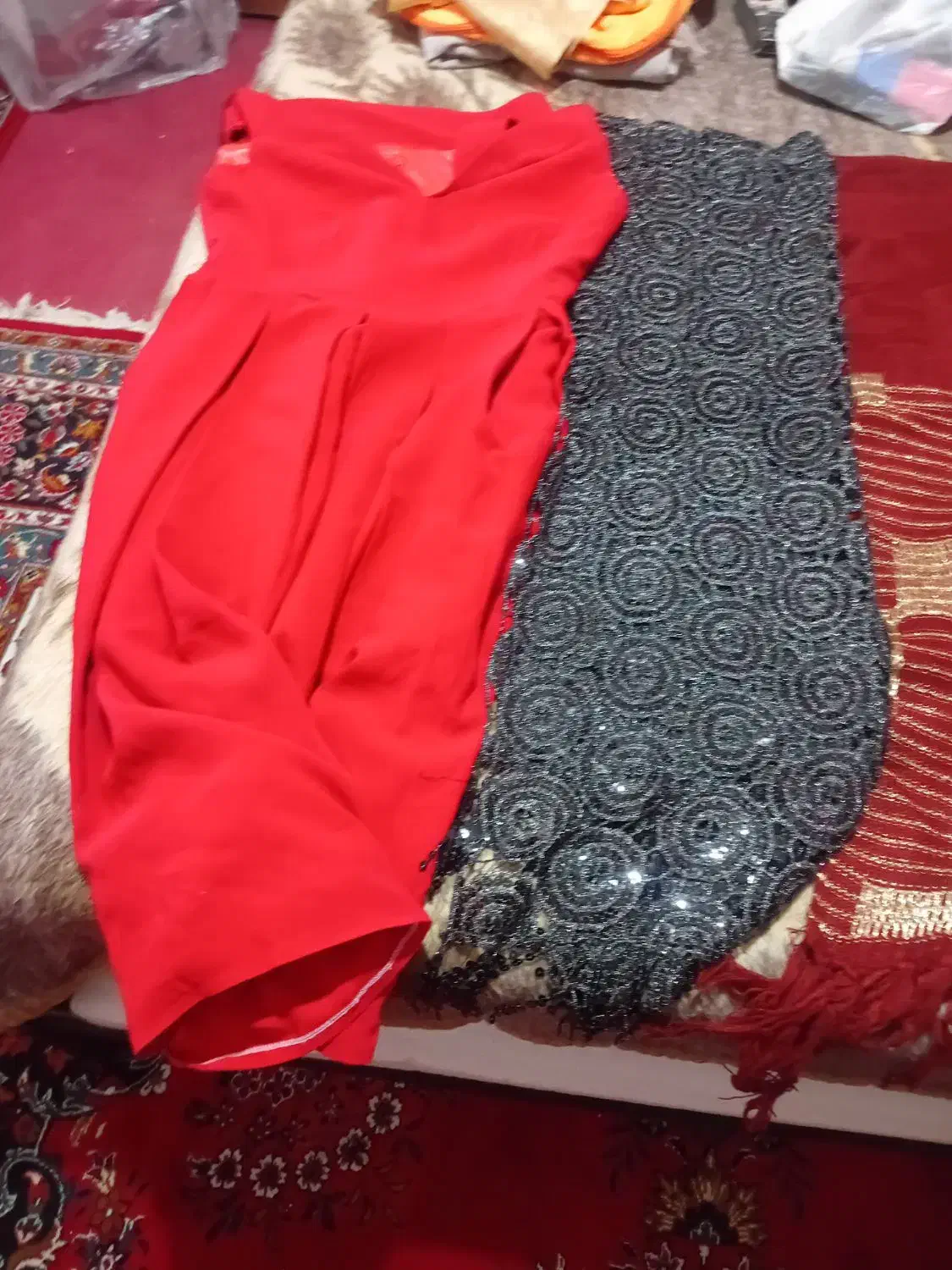 شال|لباس|مشهد, شیرودی|دیوار