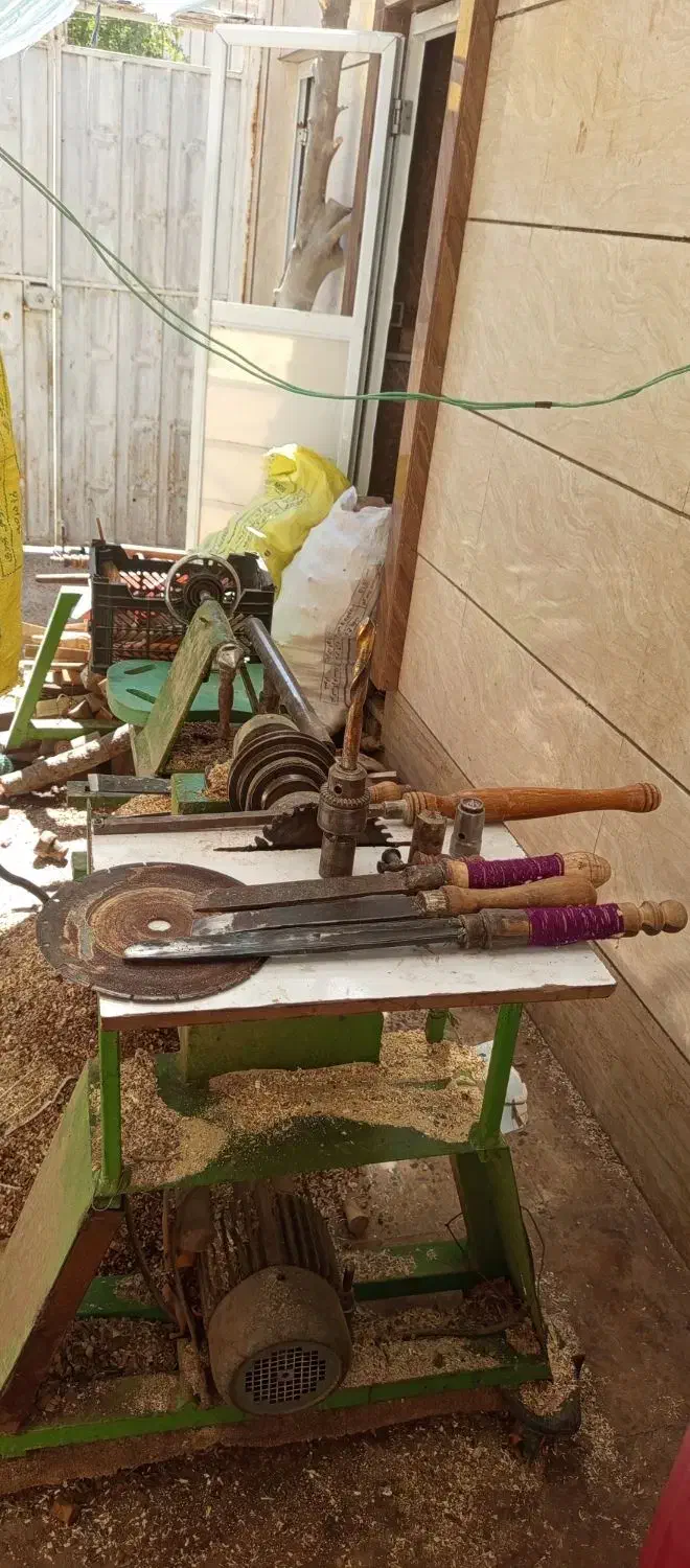 دستکاه خراطی سالم و درحال کار میباشد|ماشین‌آلات صنعتی|شیراز, ماه فیروزان|دیوار
