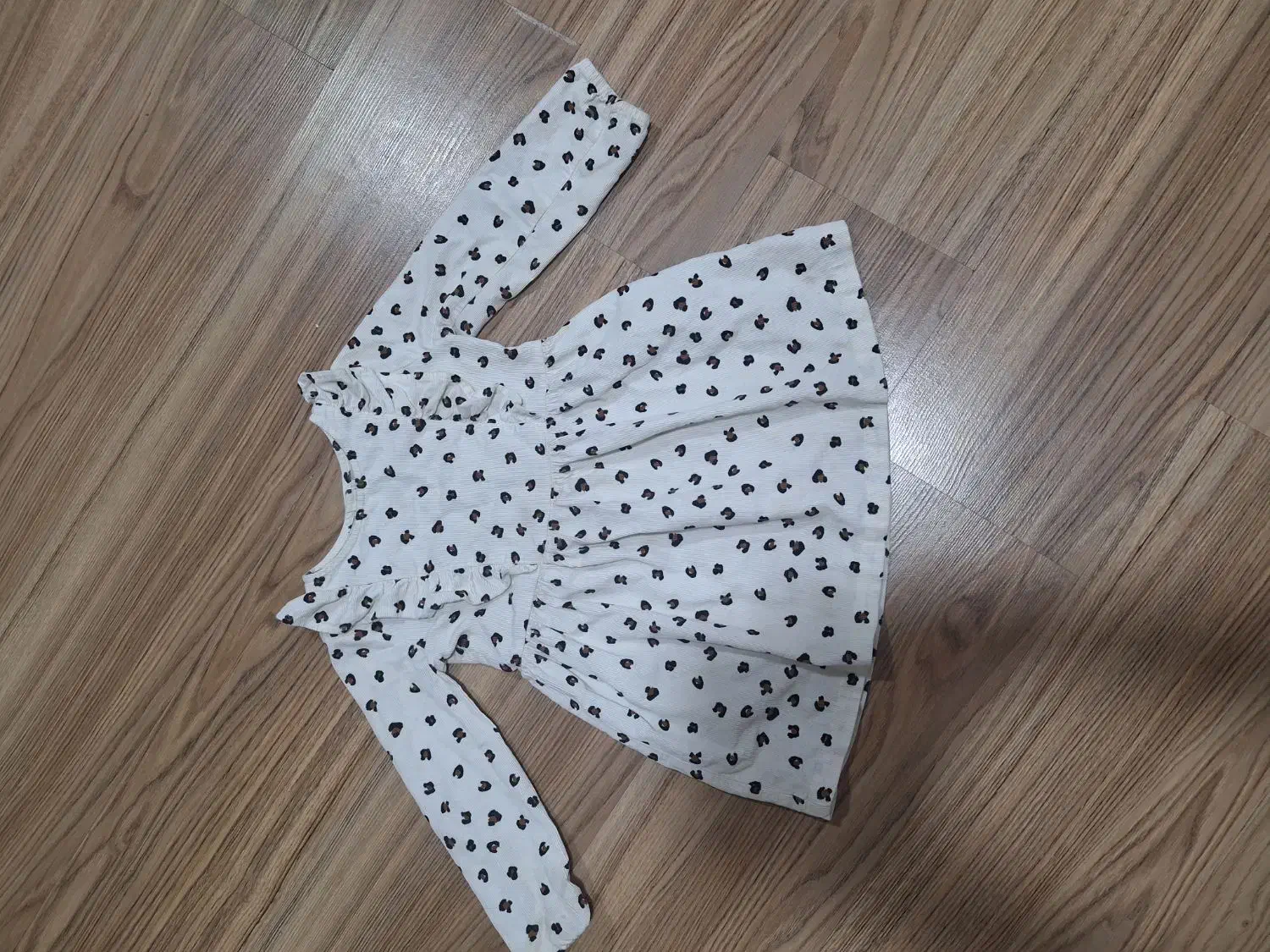 لباس دخترونه|کفش و لباس بچه|دورود, |دیوار