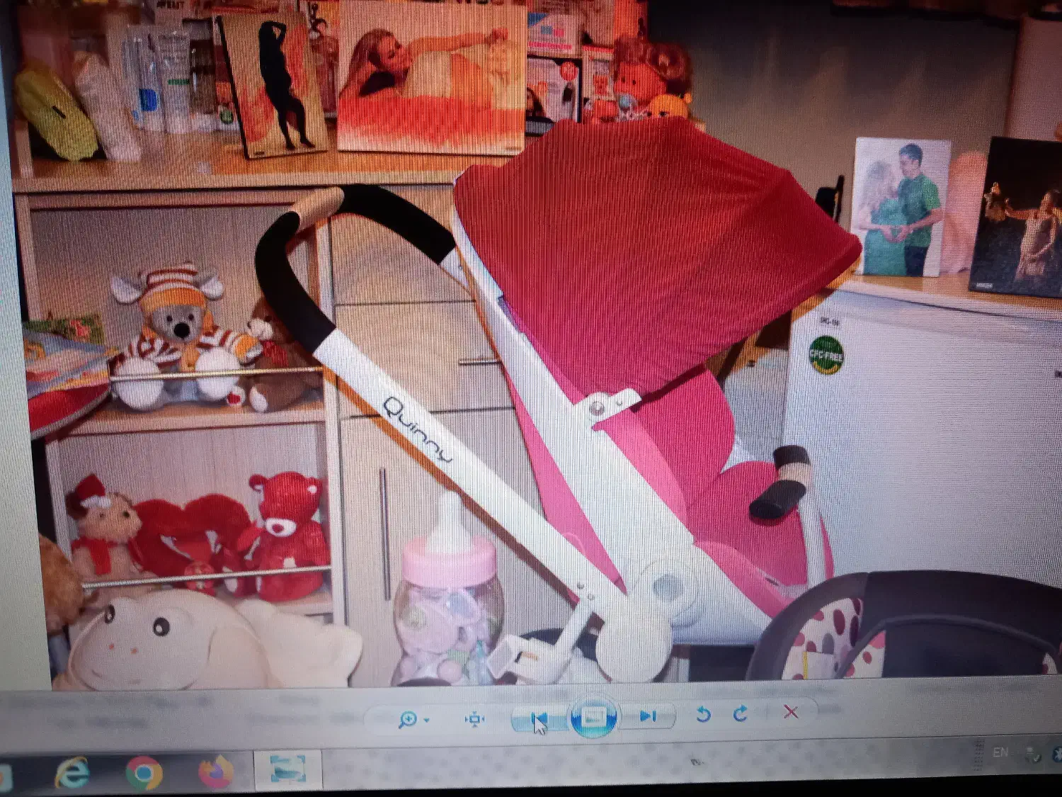 کالسکه و کریر مکسی کوزی خیلی نو همراه با جعبه|کالسکه و لوازم جانبی|اصفهان, آبشار|دیوار