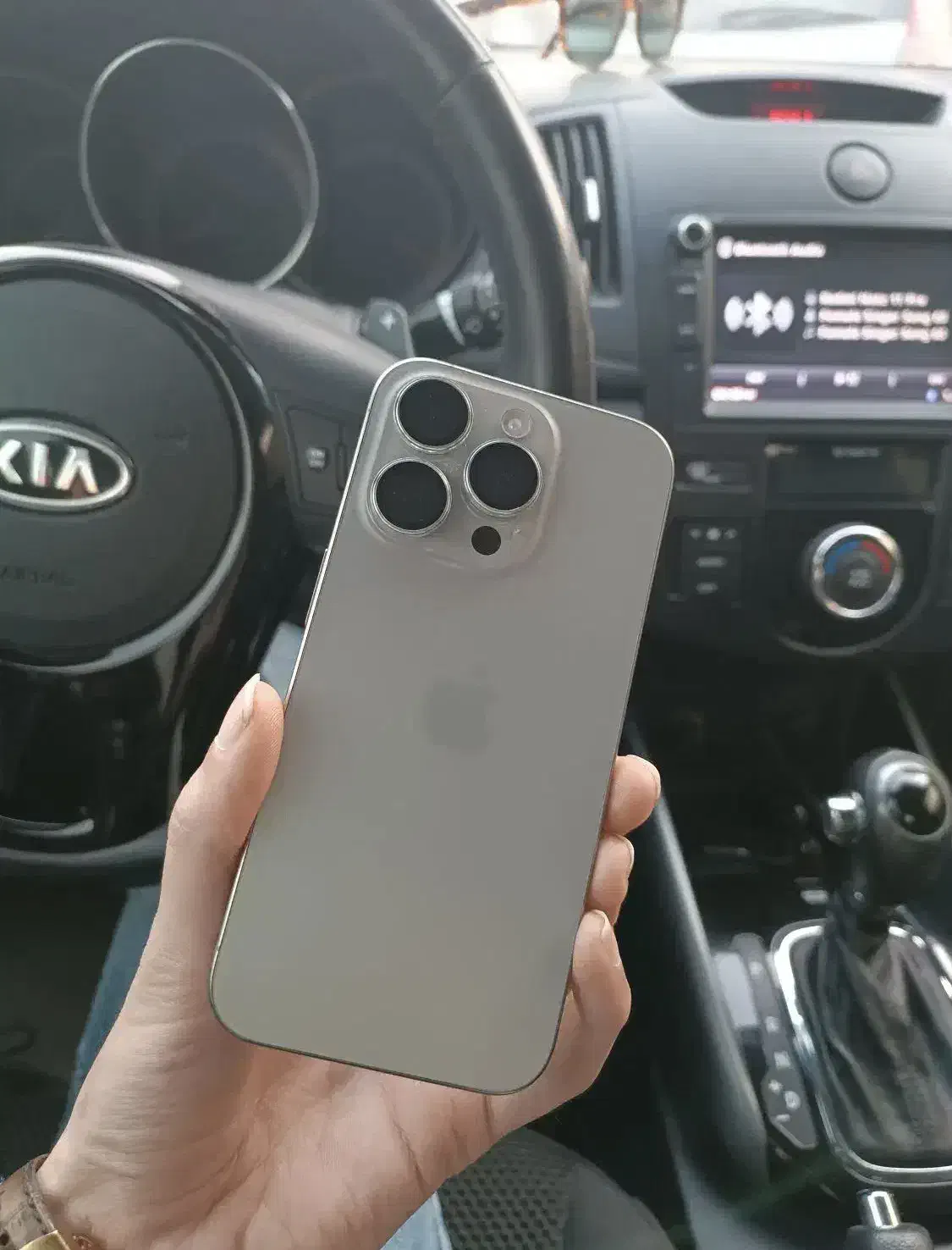 15 pro|موبایل|جهرم, |دیوار