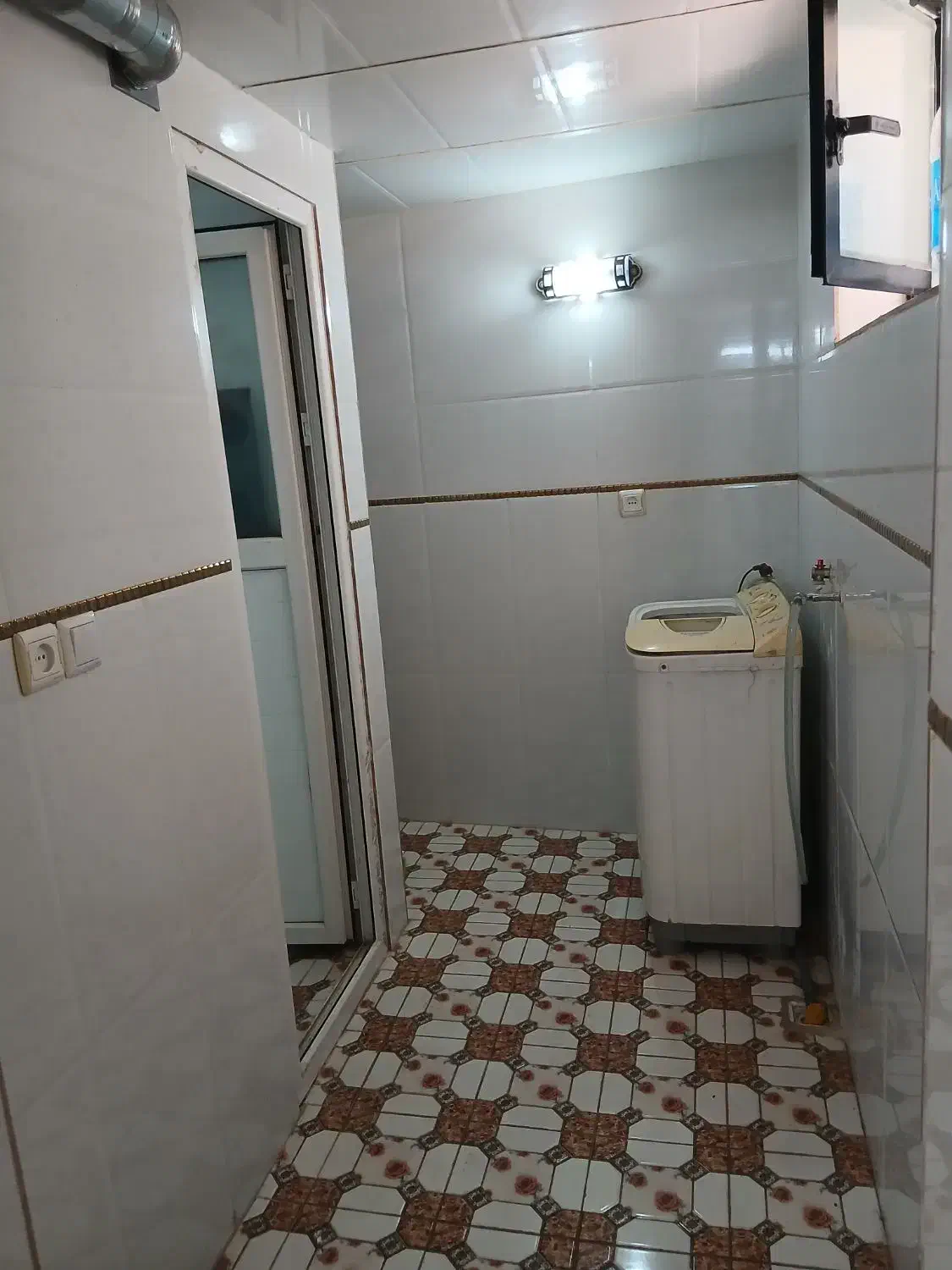 سوئیت ۵تخته و۳تخته|اجارهٔ کوتاه‌مدت آپارتمان و سوئیت|قم, الوندیه و گذر صادق|دیوار