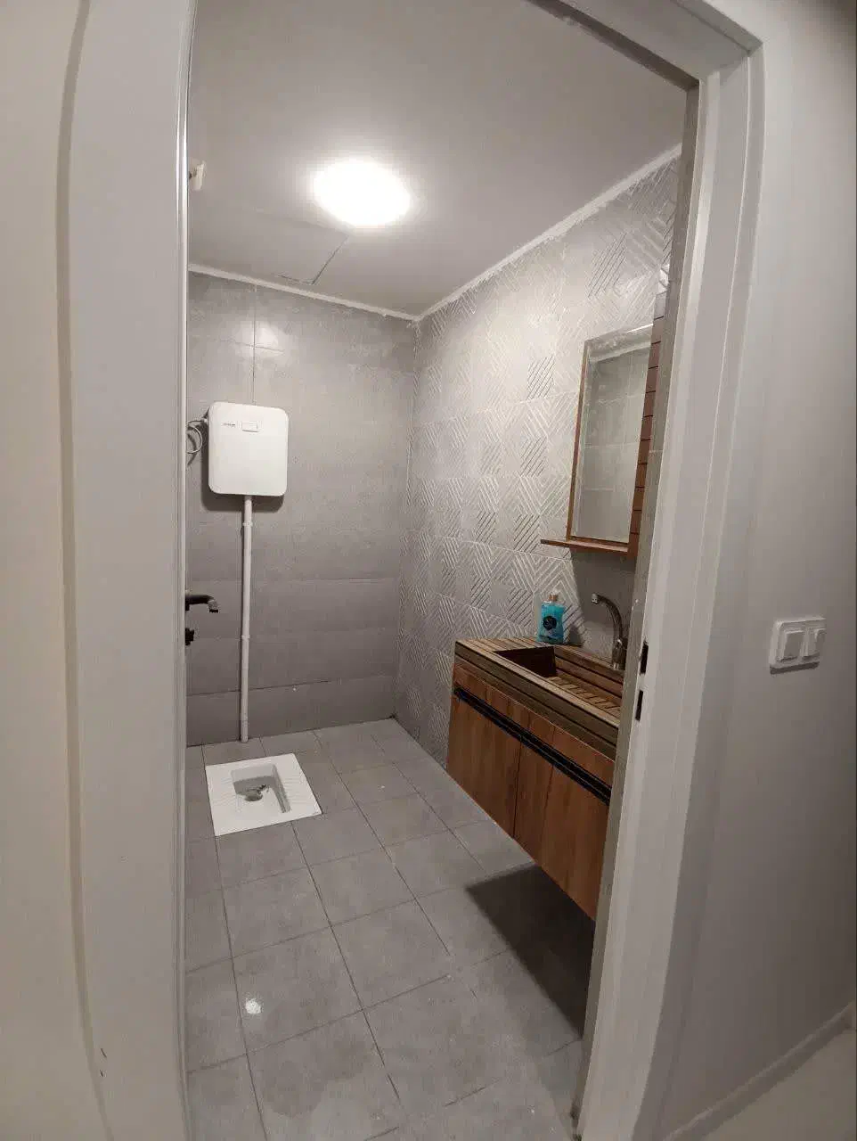 ۱۵۵ متری، کلید نخورده، شیک