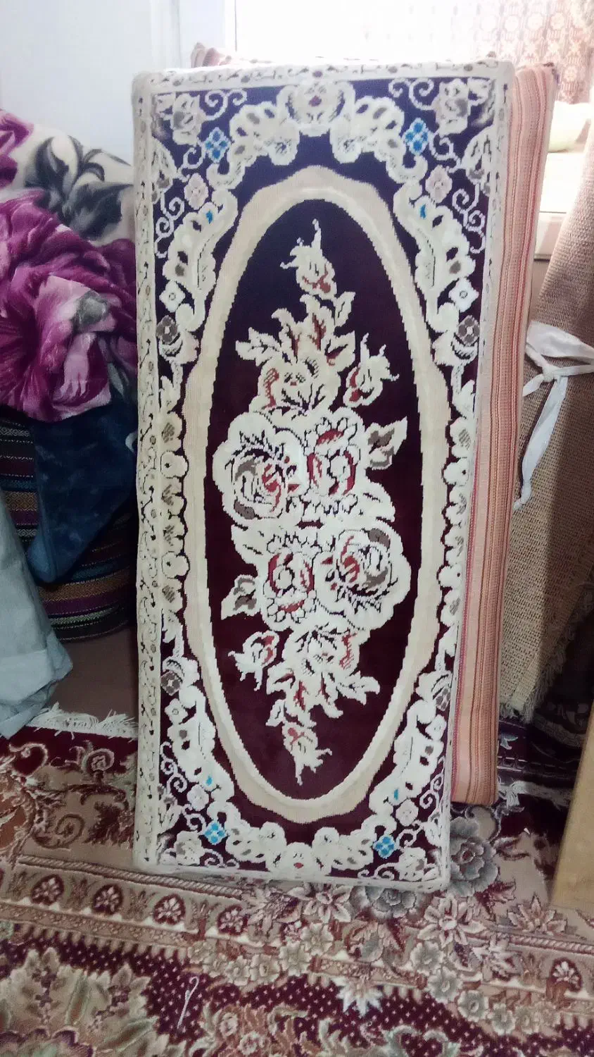 ۴عددپشتی|پشتی|گلبهار, شهر جدید گلبهار|دیوار