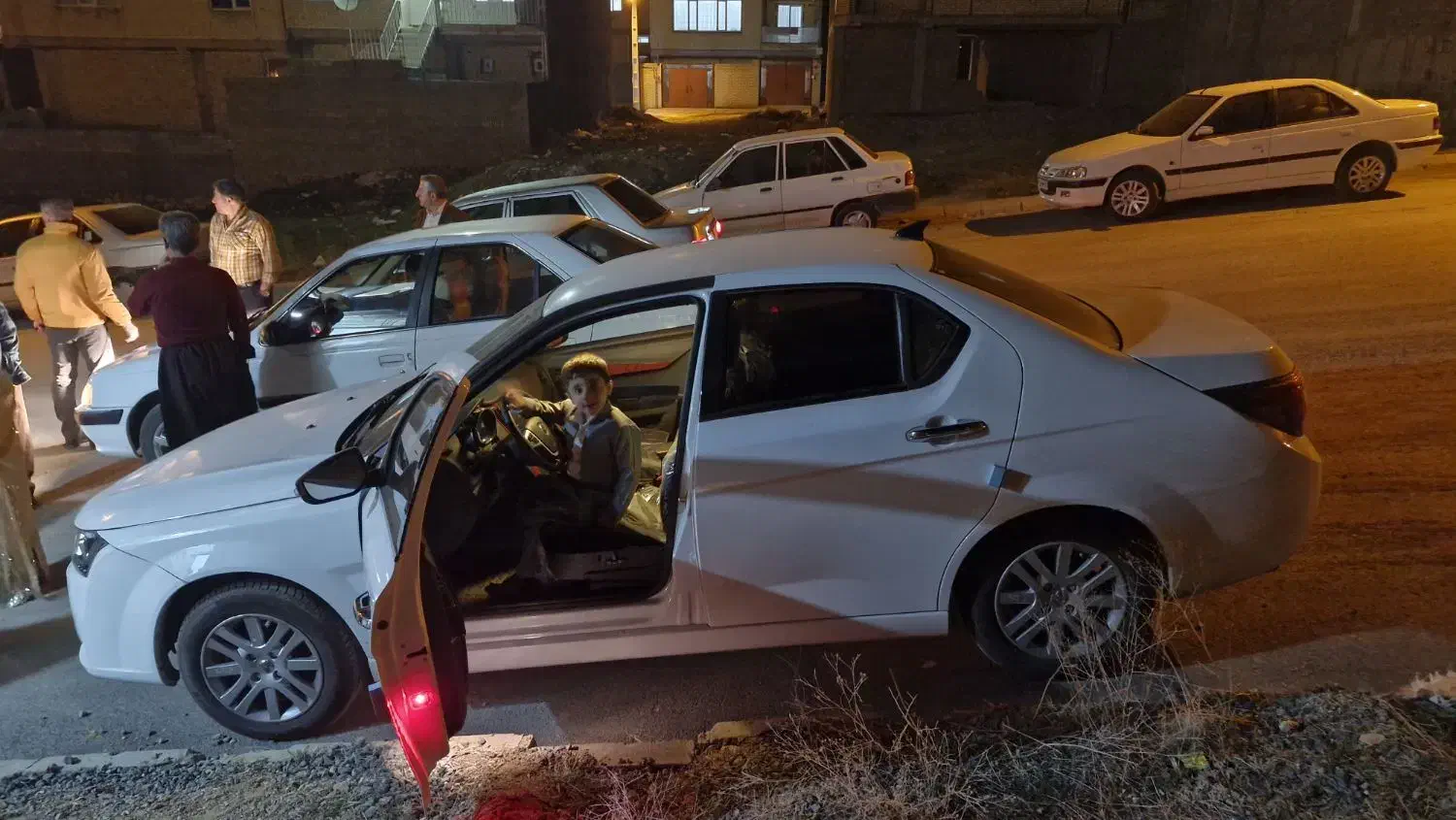 فروش دنا|خودرو سواری و وانت|دیواندره, |دیوار