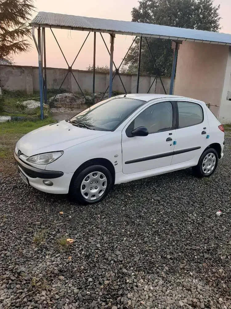 ۲۰۶مدل۸۹|خودرو سواری و وانت|رشت, کوی غلام نیا|دیوار