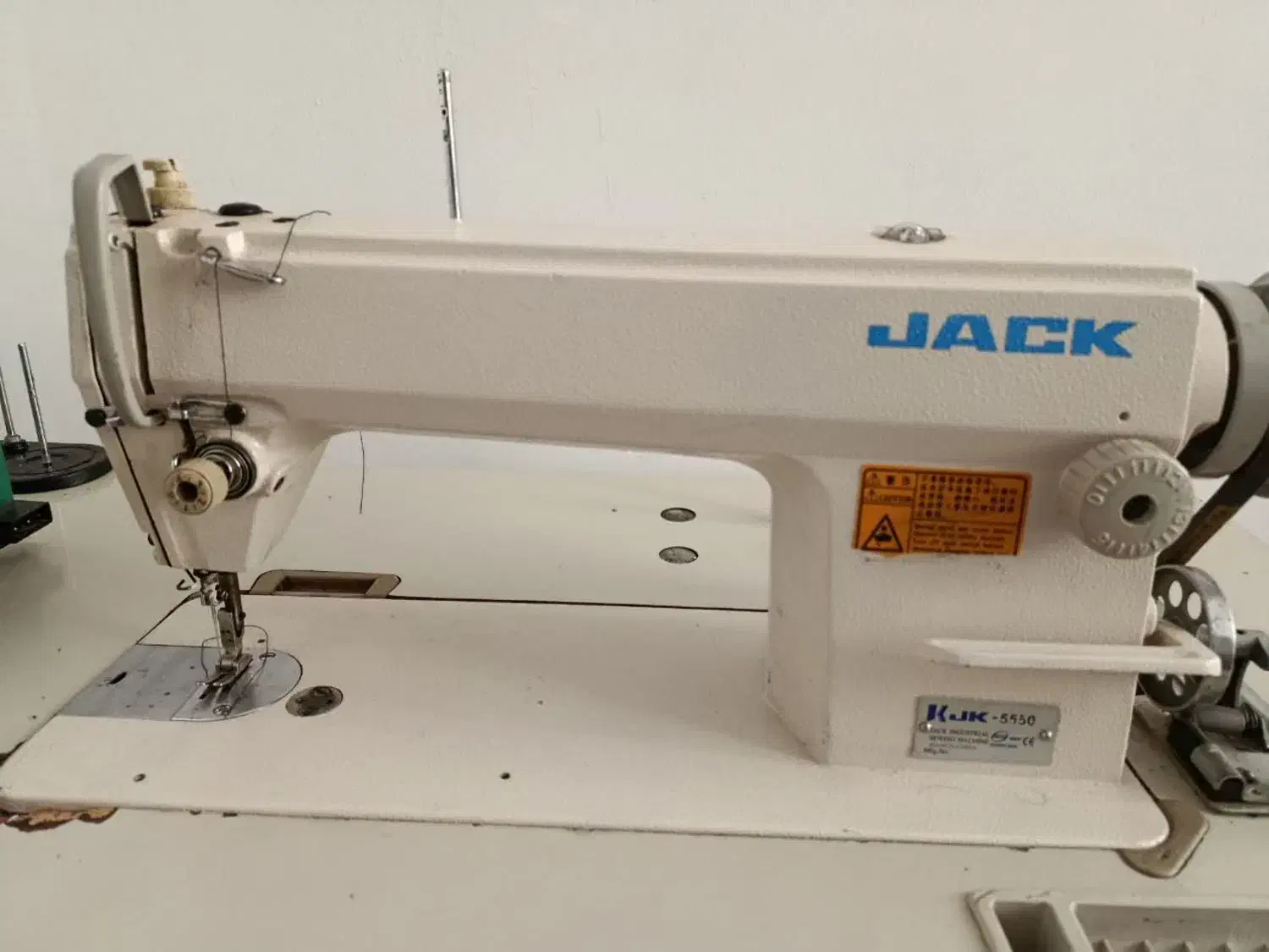 چرخ خیاطی جک و سردوز پروانه|لوازم خیاطی و بافتنی|سمنان, |دیوار