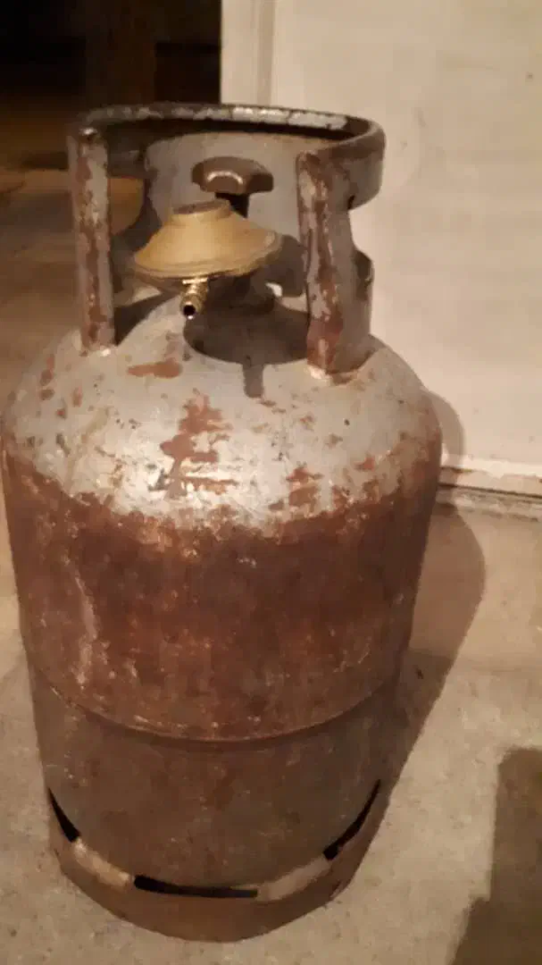 فروش کپسول گاز ۱۷ کیلویی همراه با ژیگلاتور و شیلنگ|اجاق گاز و لوازم برقی پختوپز|ارومیه, |دیوار