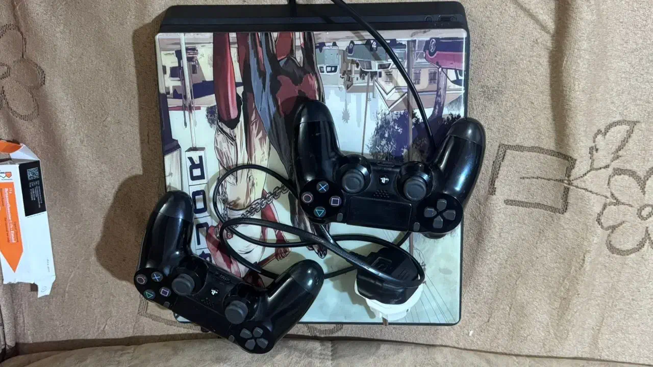 ps4 کپی خور ۱ ترابایت با دو دسته|کنسول، بازی ویدئویی و آنلاین|تبریز, |دیوار