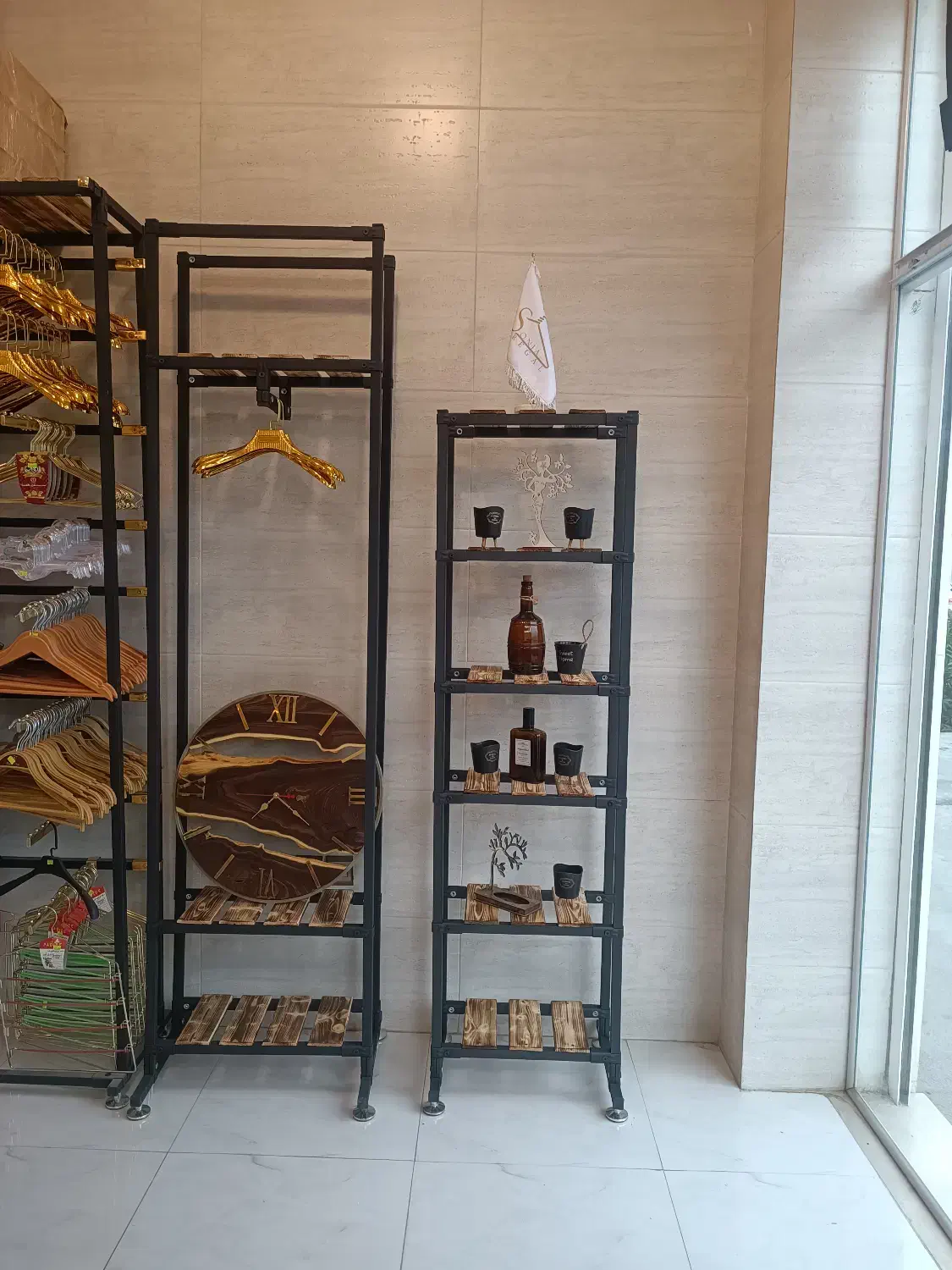 رگال استیج کد ۶۱۲|بندرخت و رخت‌آویز|اصفهان, پوریای ولی|دیوار