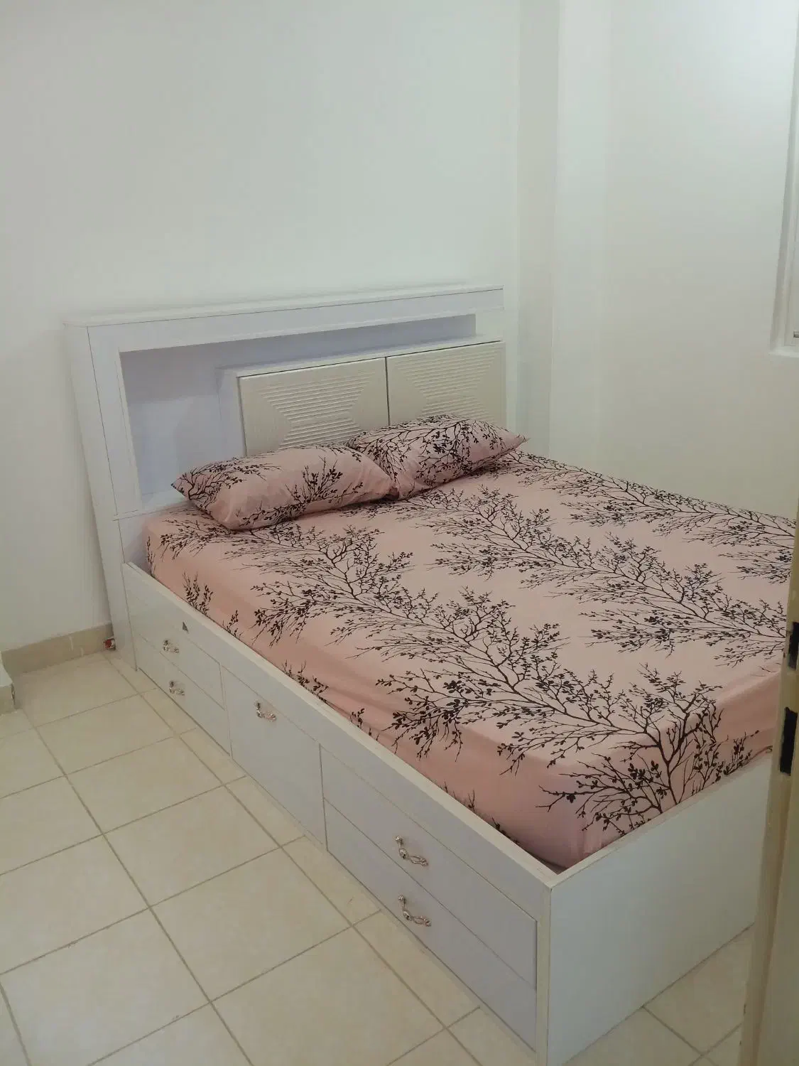 سوییت آپارتمان مبله.خانه روزانه ساعتی صادقیه گلشهر|اجارهٔ کوتاه‌مدت آپارتمان و سوئیت|بندرعباس, |دیوار