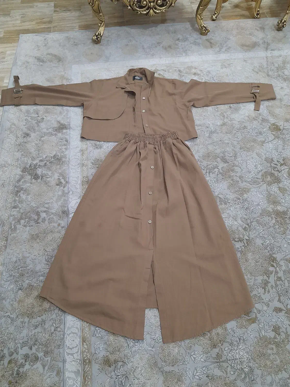 کت ودامن|لباس|قم, کلهری|دیوار