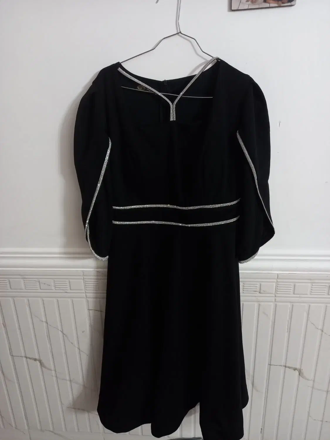 لباس مجلسی در حد نو فقط یکبار پوشیده شده|لباس|کبودرآهنگ, |دیوار