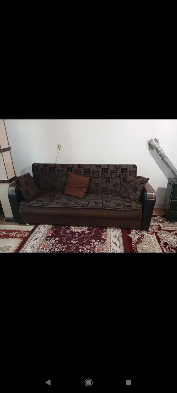 مبل راحتی تخت شو ۵نفره|مبلمان خانگی و میز عسلی|مشگین شهر, |دیوار