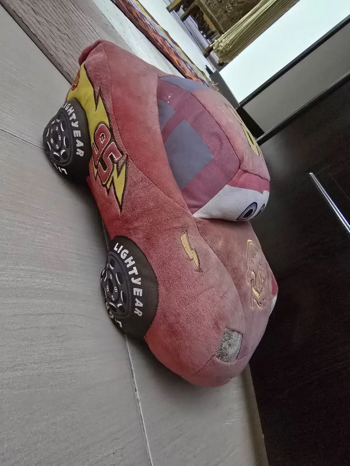 عروسک مک کویین|اسباب‌‌بازی|شاهین‌شهر, فردوسی|دیوار