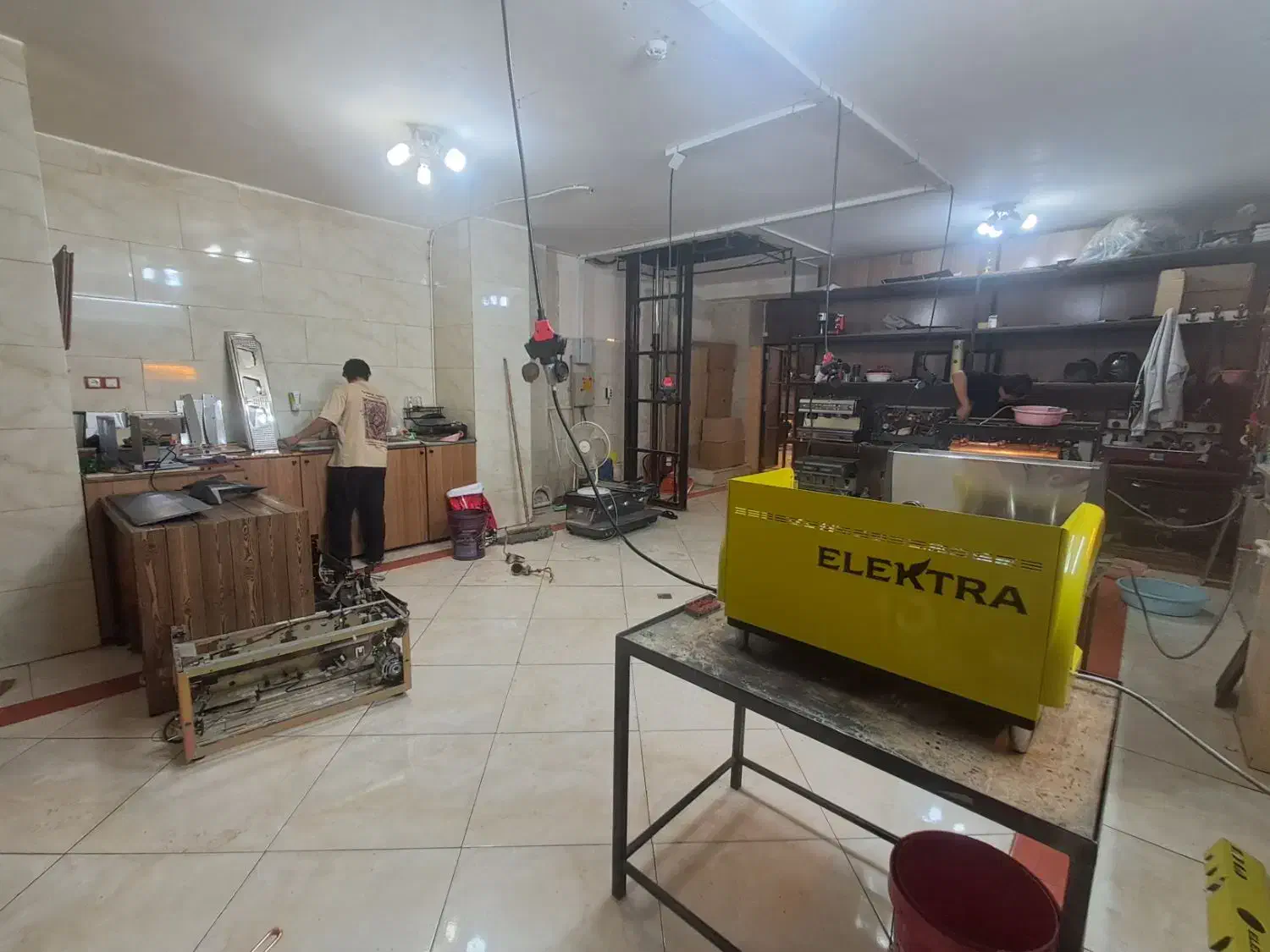 فروش و معاوضه تجاری ویژه در فلاطوری|فروش مغازه و غرفه|اصفهان, شیخ اشراق|دیوار