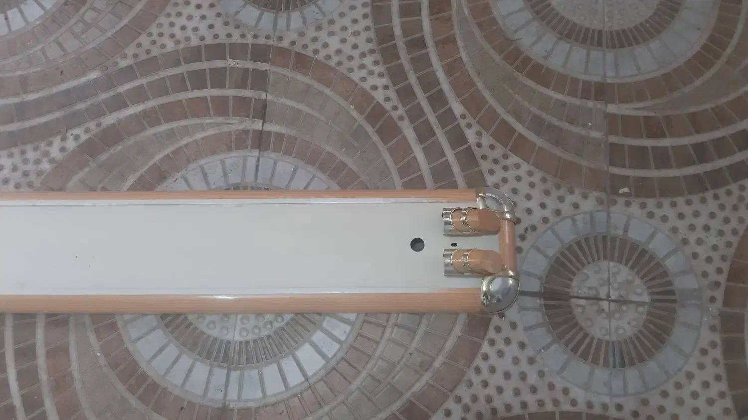 قاب مهتابی|لامپ و چراغ|لاهیجان, رجایی|دیوار