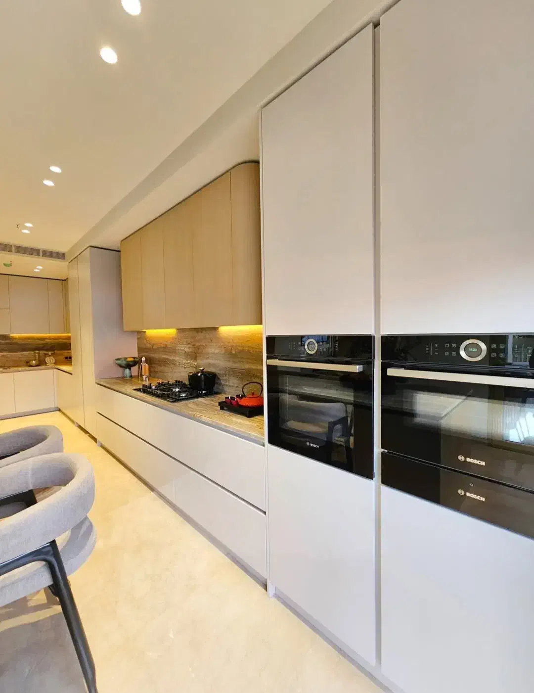 ۳۳۰متر * ۴ خواب * فرنیش  *  مروارید در سعادت اباد