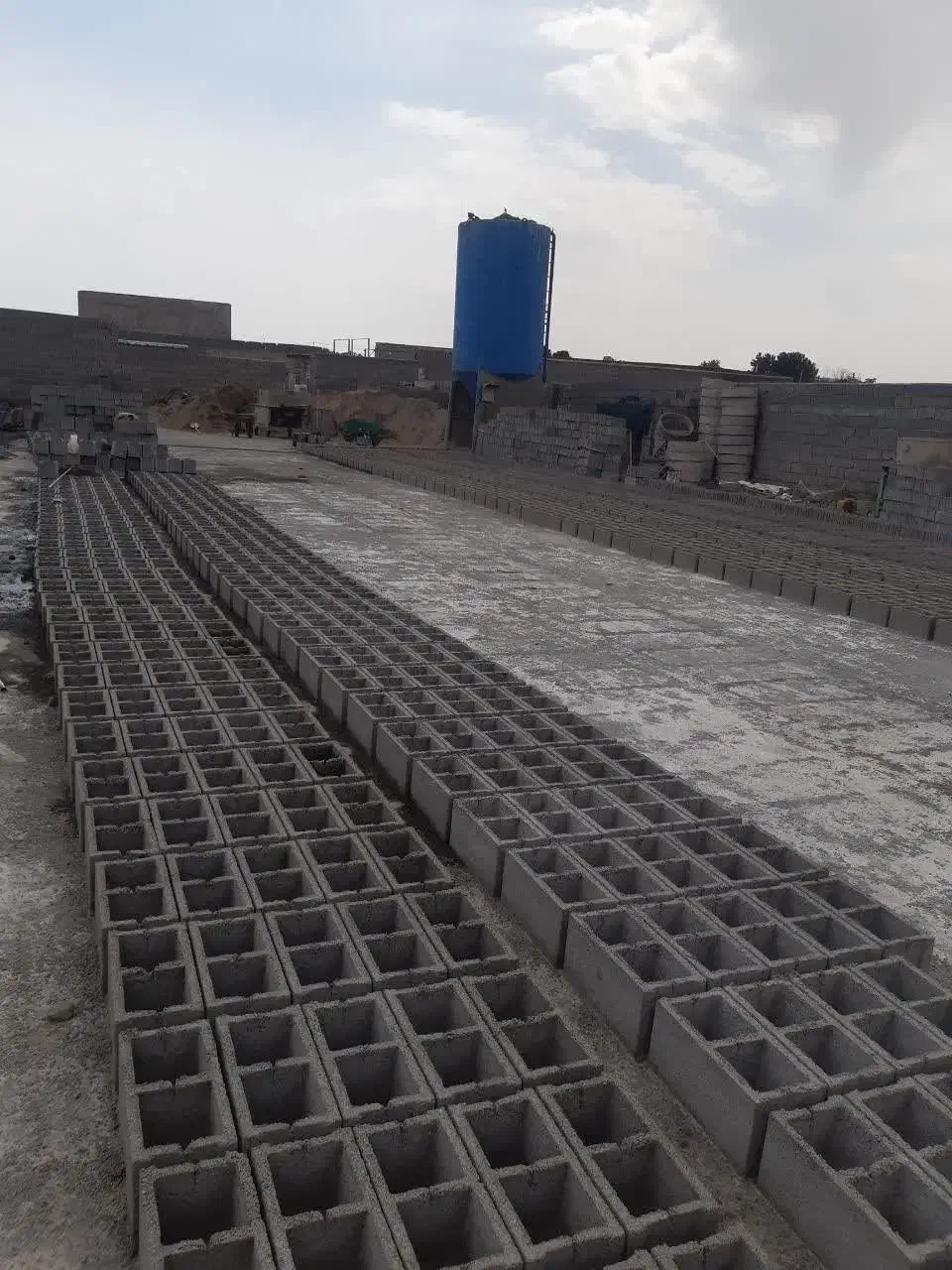 کارگر بلوک زن|استخدام معماری، عمران و ساختمانی|پاکدشت, پاکدشت (مامازند)|دیوار