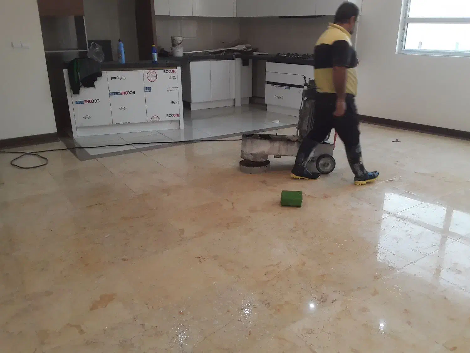 خدمات کفسابی و اجرای لاشه سنگ|خدمات نظافت|کرج, خرمدشت|دیوار