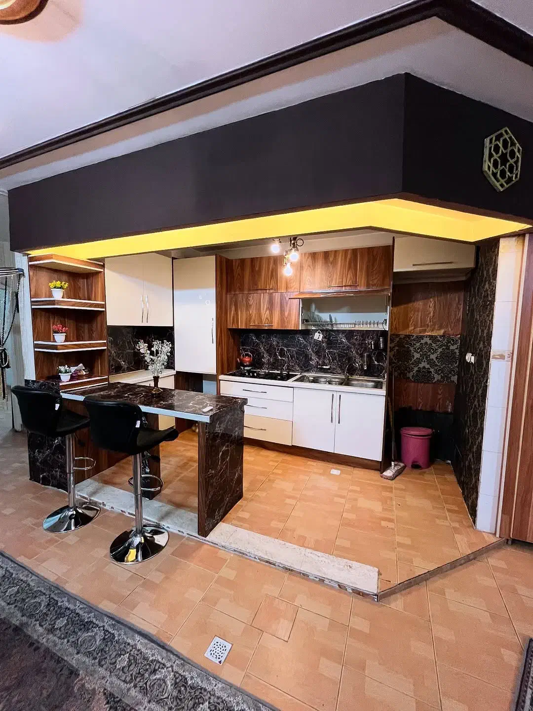 آپارتمان نقلی میدان پلیس|فروش آپارتمان|کاشان, زیتون|دیوار