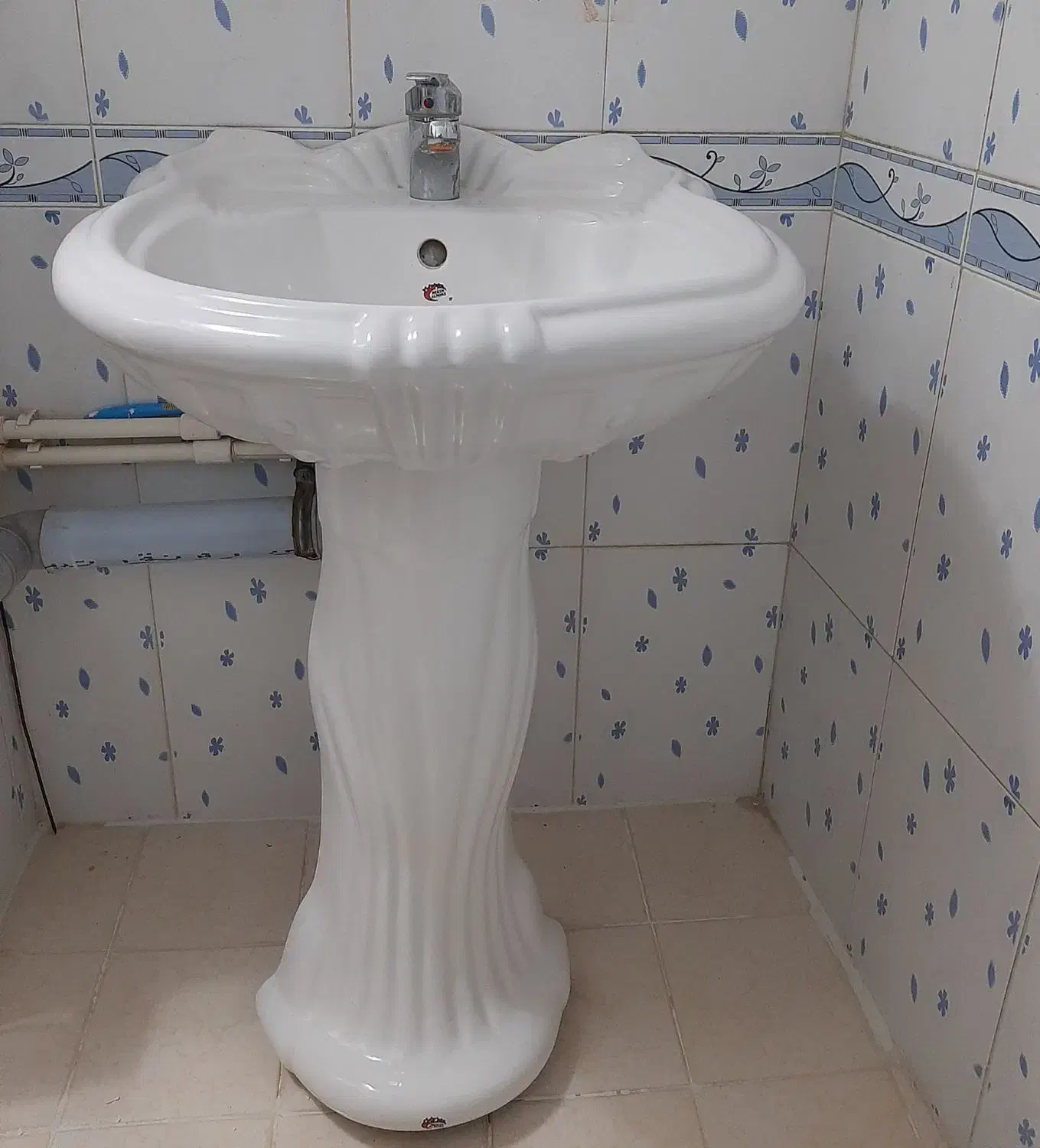 روشویی|لوازم سرویس بهداشتی|ملایر, |دیوار