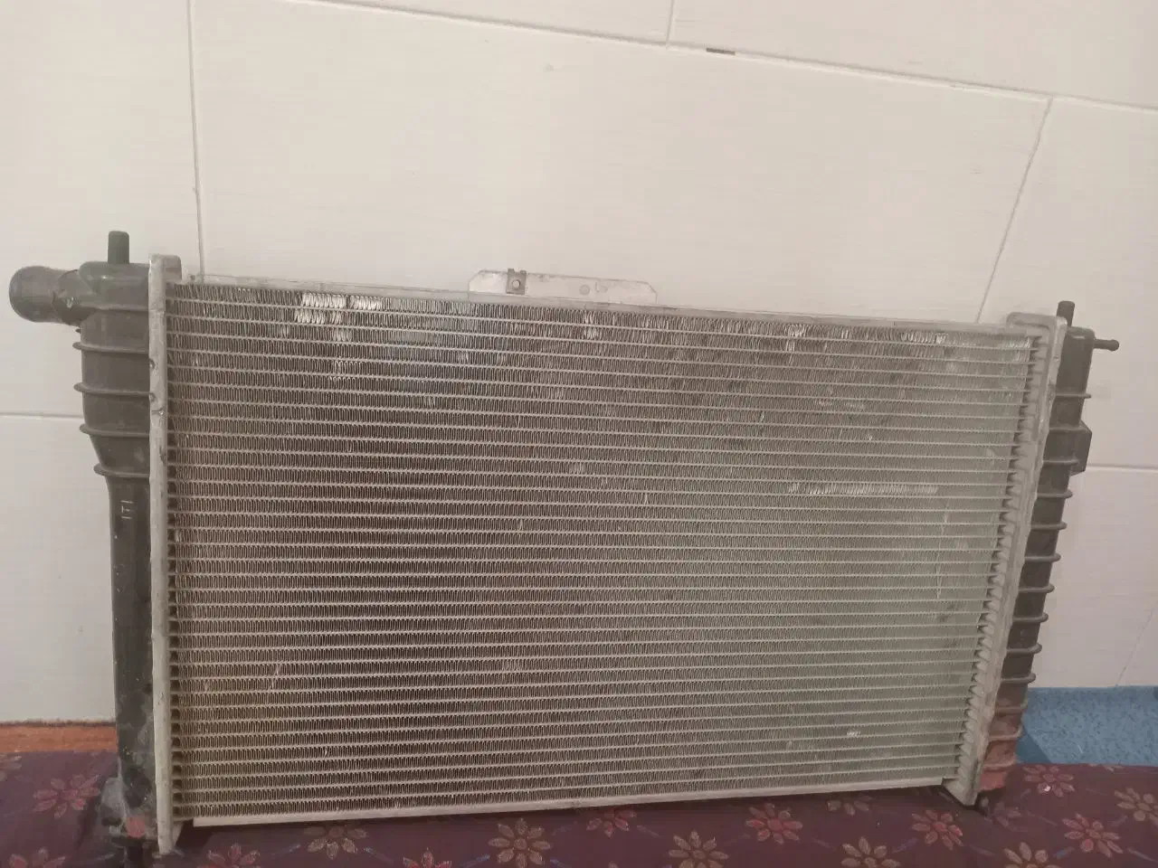 رادیاتوردوو|قطعات یدکی و لوازم جانبی|تفت, |دیوار