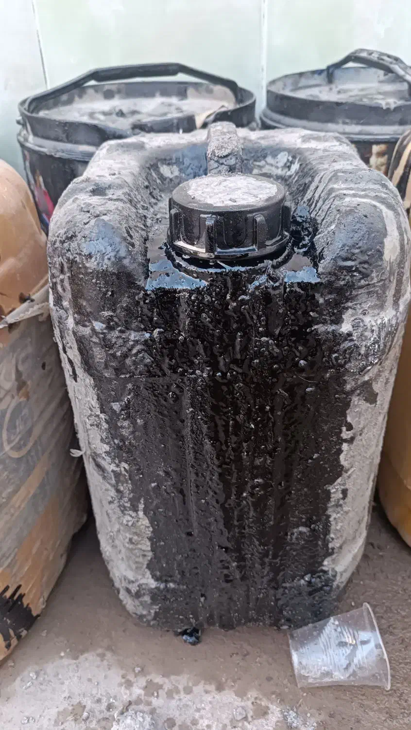 نفت سیاه|مصالح و تجهیزات ساختمان|خلیل آباد, |دیوار