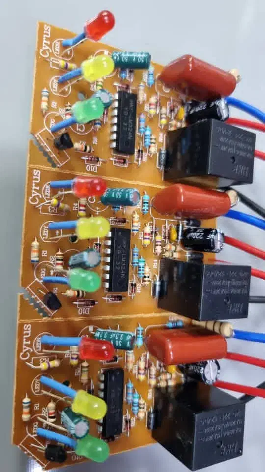 همکارخانم وآقا حسابدار،مونتاژکار،رنگ‌ و اسید|استخدام صنعتی، فنی، مهندسی|نیشابور, کریم آباد|دیوار