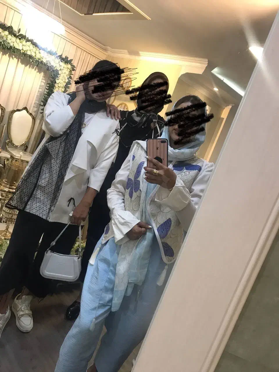 خیاط با استعداد|لباس|تهران, آهنگ|دیوار