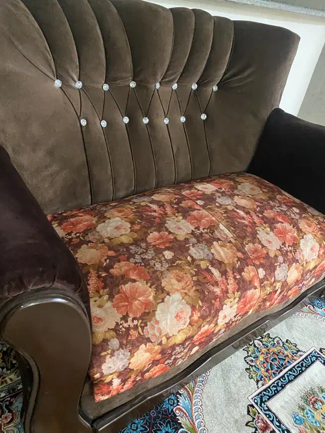 مبل ۷نفره راحتی در حد نو|مبلمان خانگی و میز عسلی|قائمشهر, |دیوار