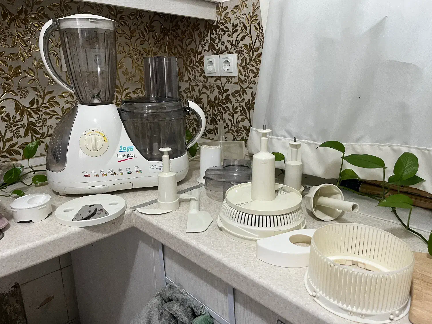 غذا ساز ۱۱ کاره سایا|خردکن، آسیاب، غذاساز|رشت, بوسار|دیوار