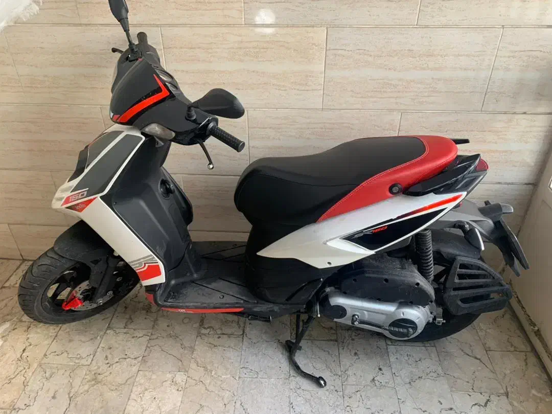 آپریلیا 150sr|موتورسیکلت|تهران, امیر بهادر|دیوار