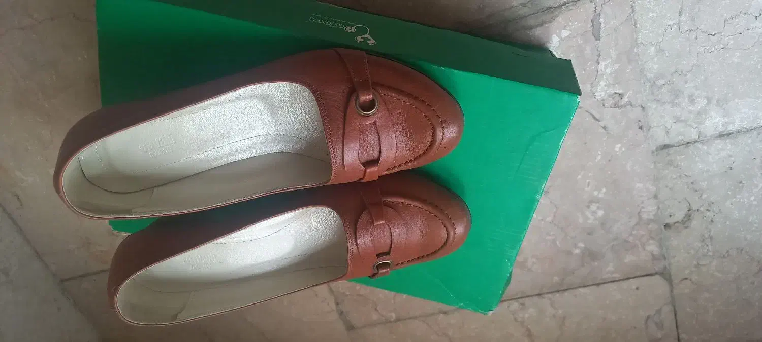 کفش چرم نو سایز ۴۰|کیف، کفش، کمربند|زنجان, |دیوار