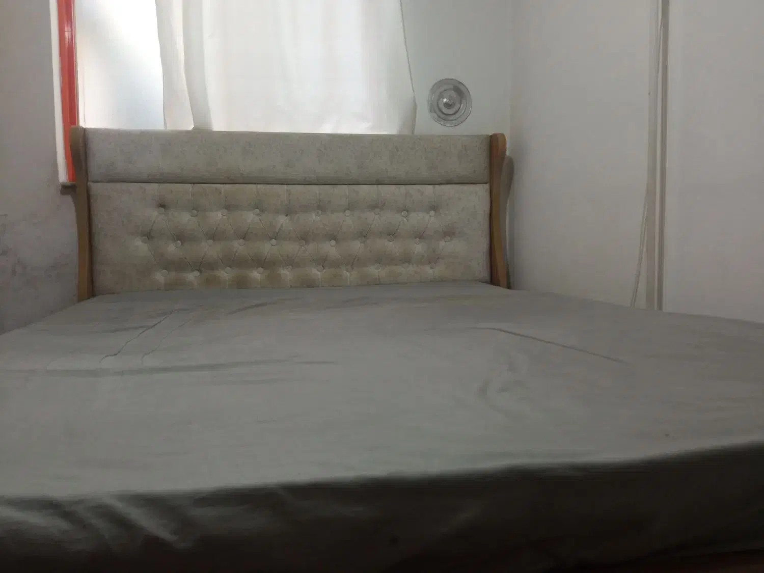 تخت خواب دونفره|تشک تختخواب|رشت, باهنر|دیوار