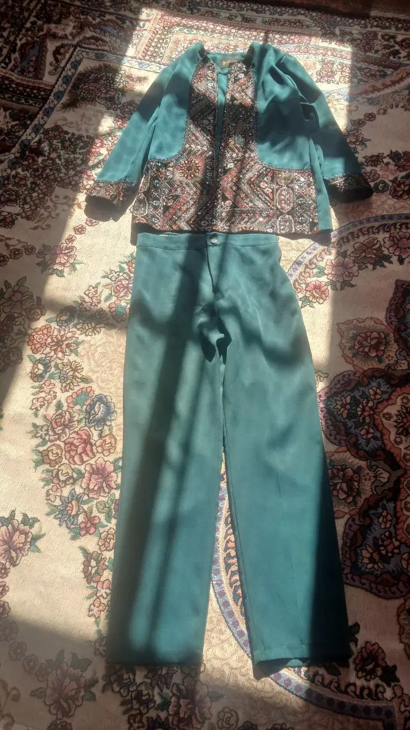 کت شلوار زنانه بسیار زیبا وخوشرنگ|لباس|کوهرنگ, |دیوار