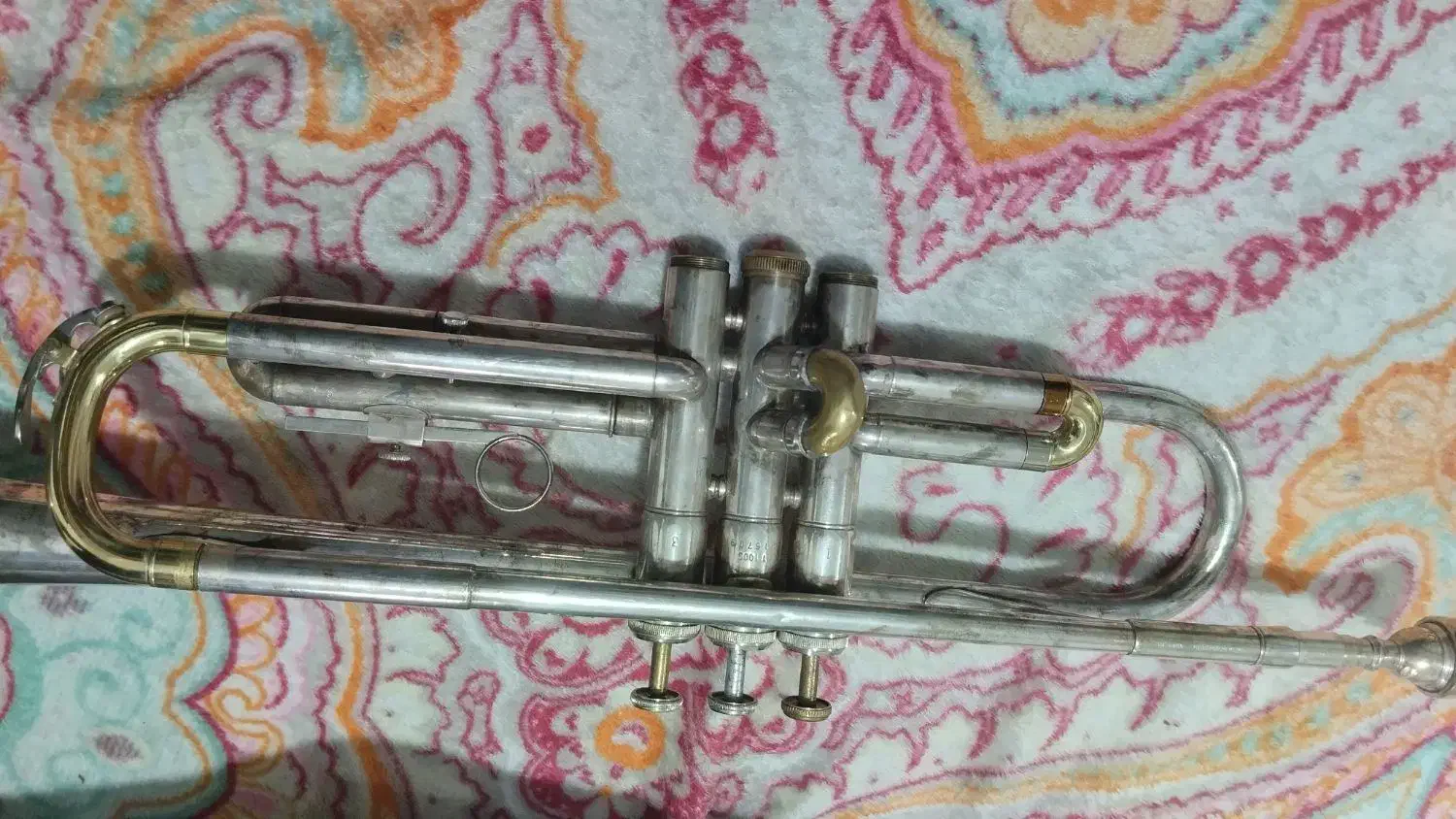 ترومپت یاماها|سازهای بادی|محمدیه-قزوین, |دیوار