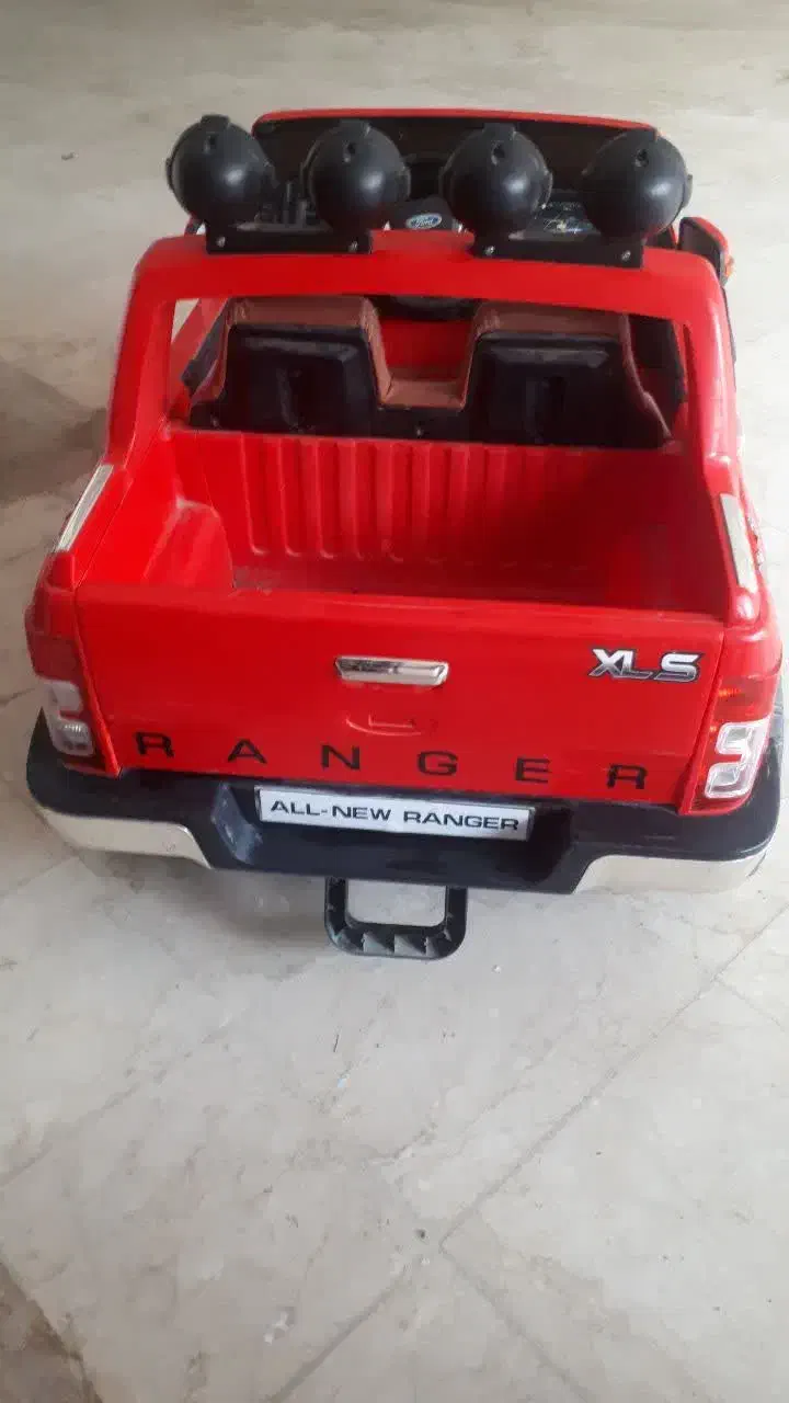 ماشین شارژی فورد اورجینال|اسباب‌بازی بچه|ساری, |دیوار