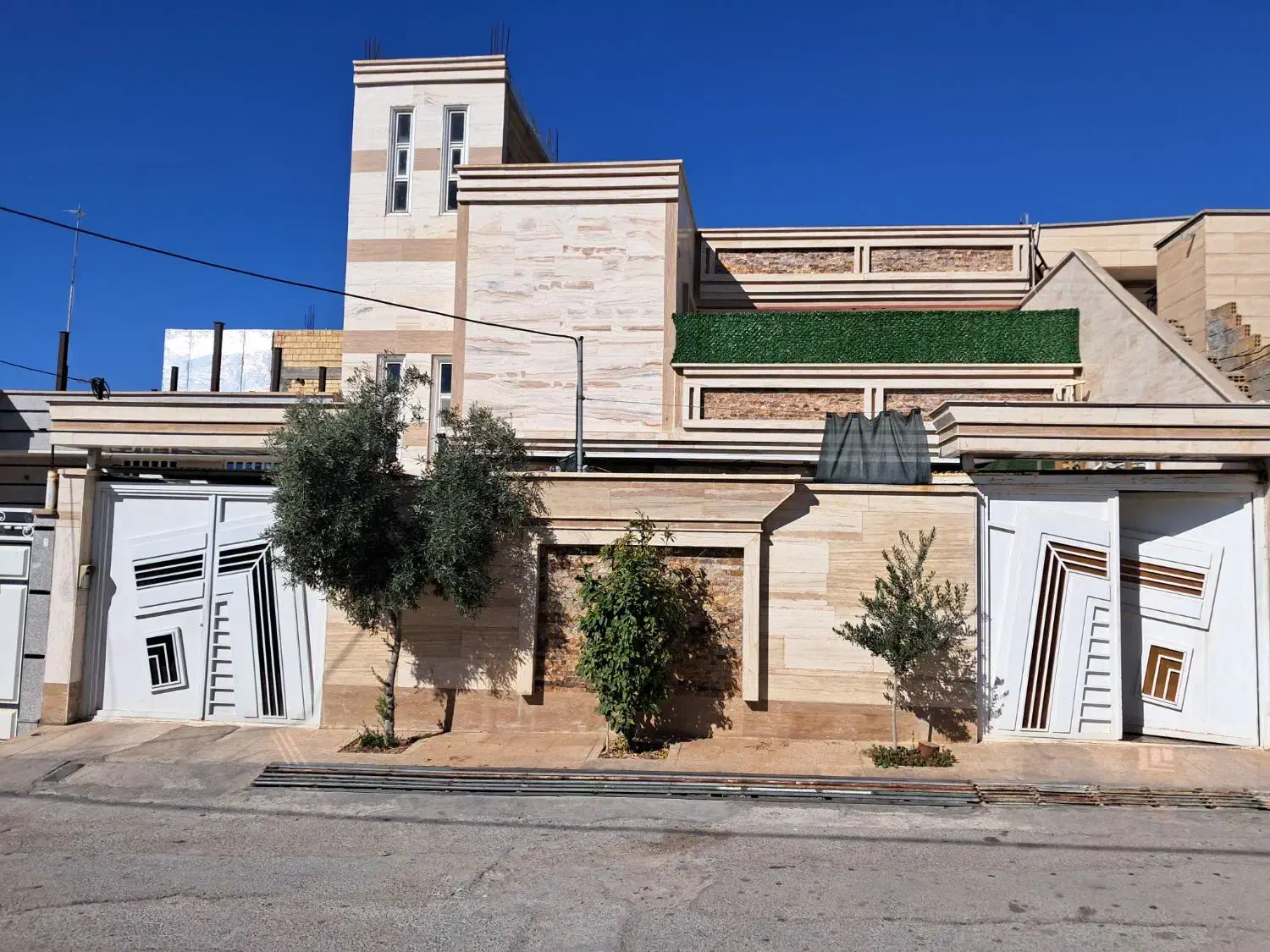 اجاره کوتاه مدت ویلایی بالای همکف درمجزا باپارکینگ|اجارهٔ کوتاهمدت آپارتمان و سوئیت|دوگنبدان, |دیوار