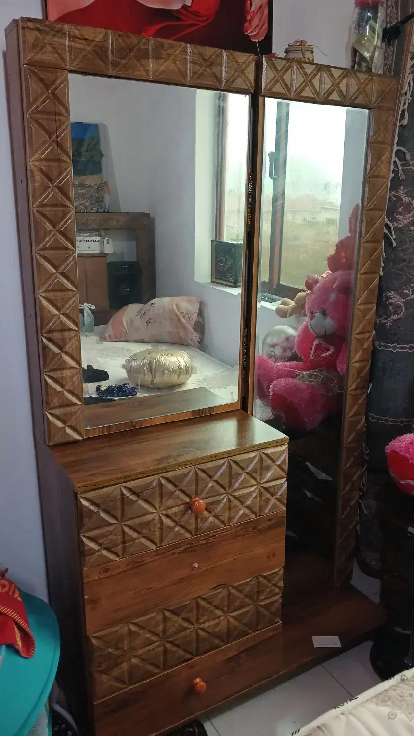 کمد ۴کشو سالم اینه ها کشید میشه پشت جادار|جاکفشی، کمد، دراور|رویان, |دیوار