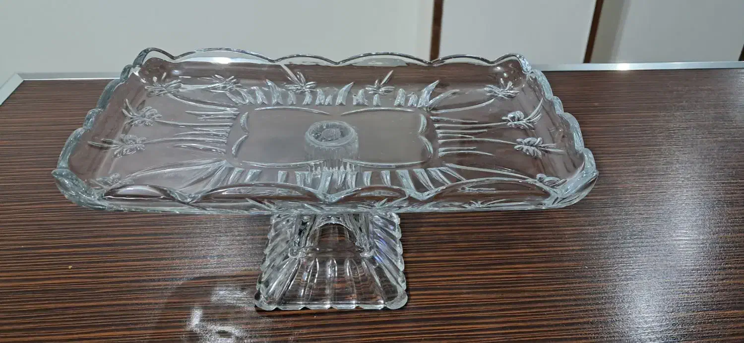 حراج ظرف بشتابید|ظروف سرو و پذیرایی|شاهینشهر, فردوسی|دیوار