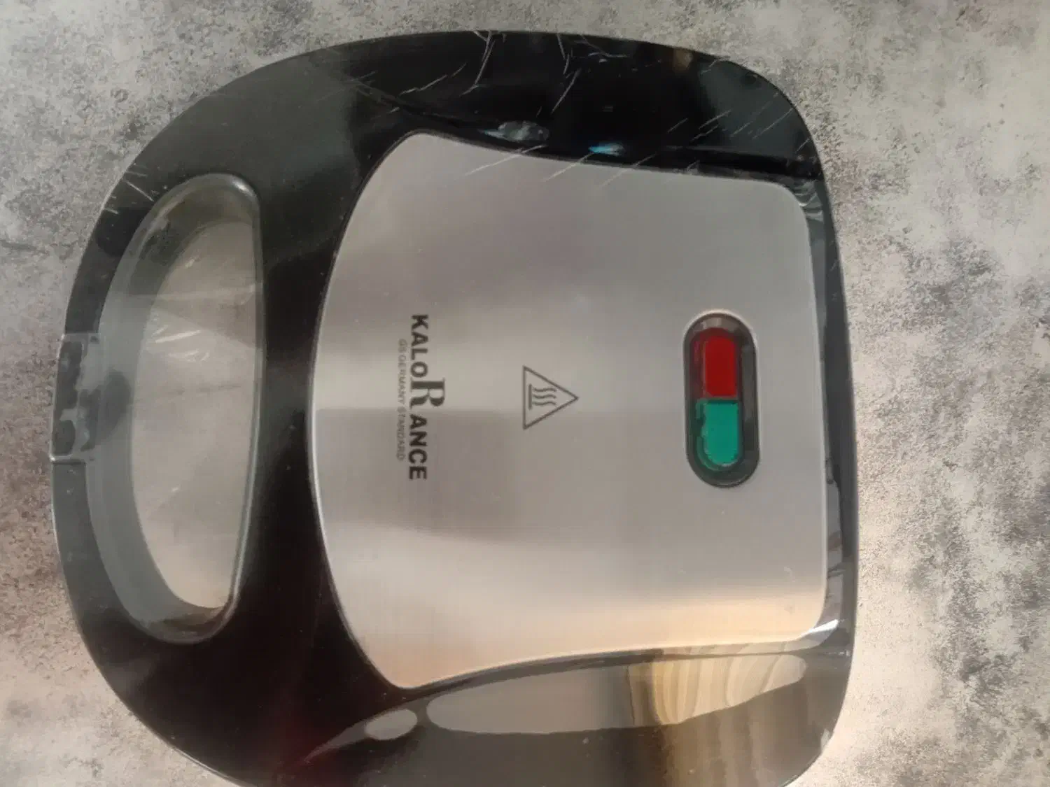 ساندویچ ساز نو داخل کارتون|سایر لوازم برقی|داران, |دیوار