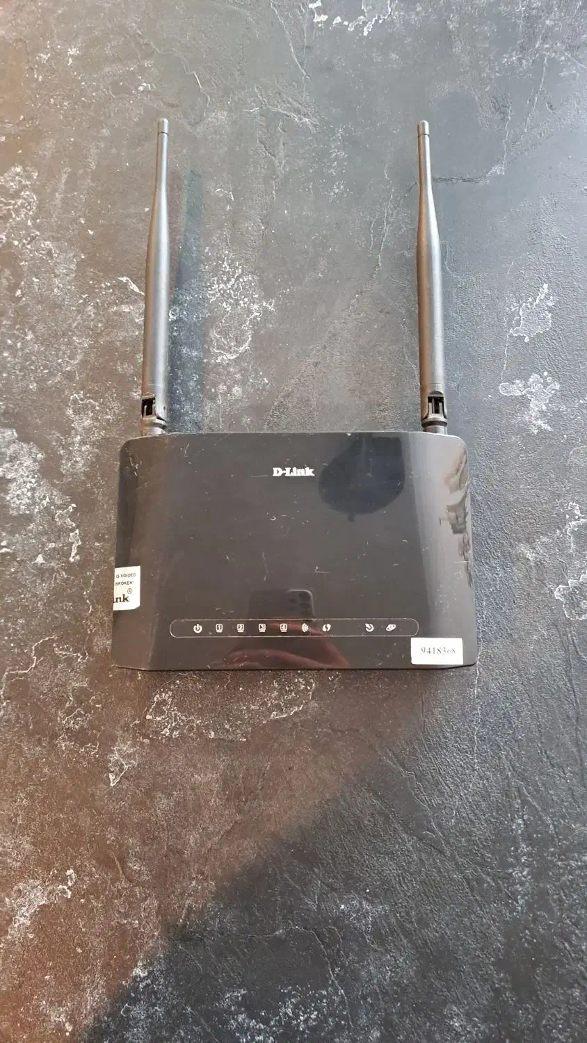 مودم دی لینک ۴ پورت لن DSL-2740U|مودم و تجهیزات شبکه|تهران, ونک|دیوار