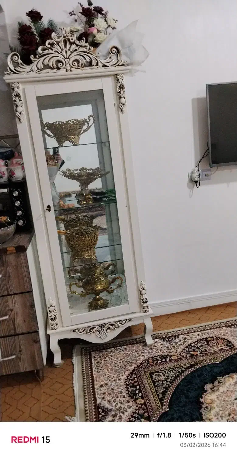 بوفه|بوفه، ویترین، کنسول|تاکستان, |دیوار