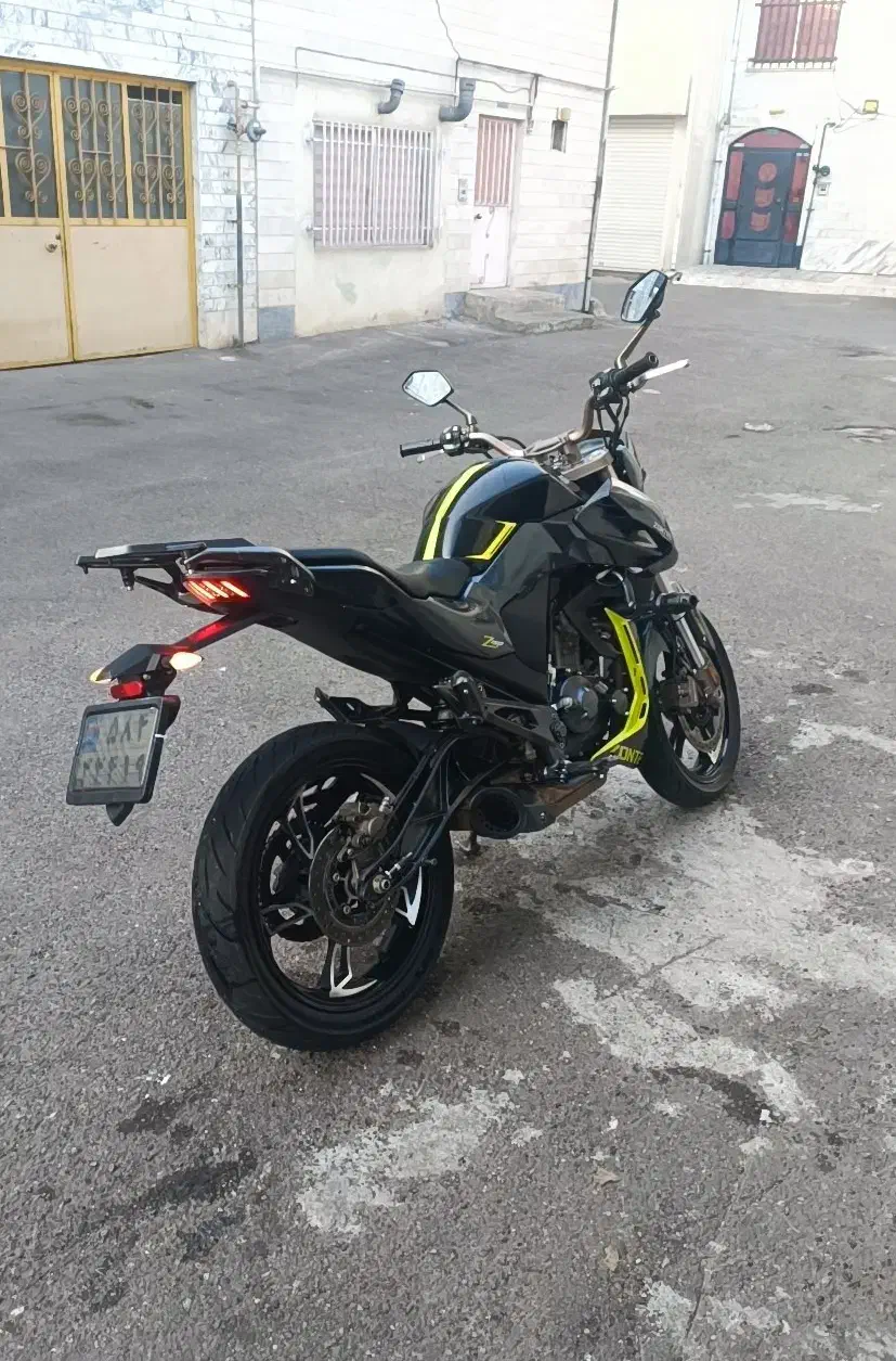زونتس z2|موتورسیکلت|رشت, کوی فکوری|دیوار