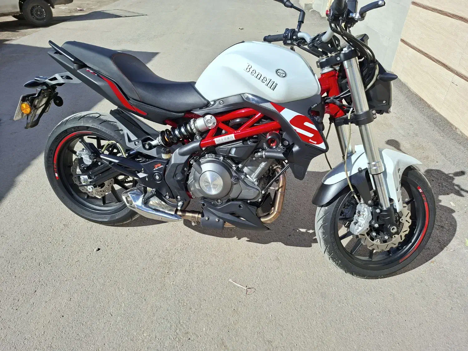 بنلی ۳۰۰|موتورسیکلت|خرم‌آباد, |دیوار