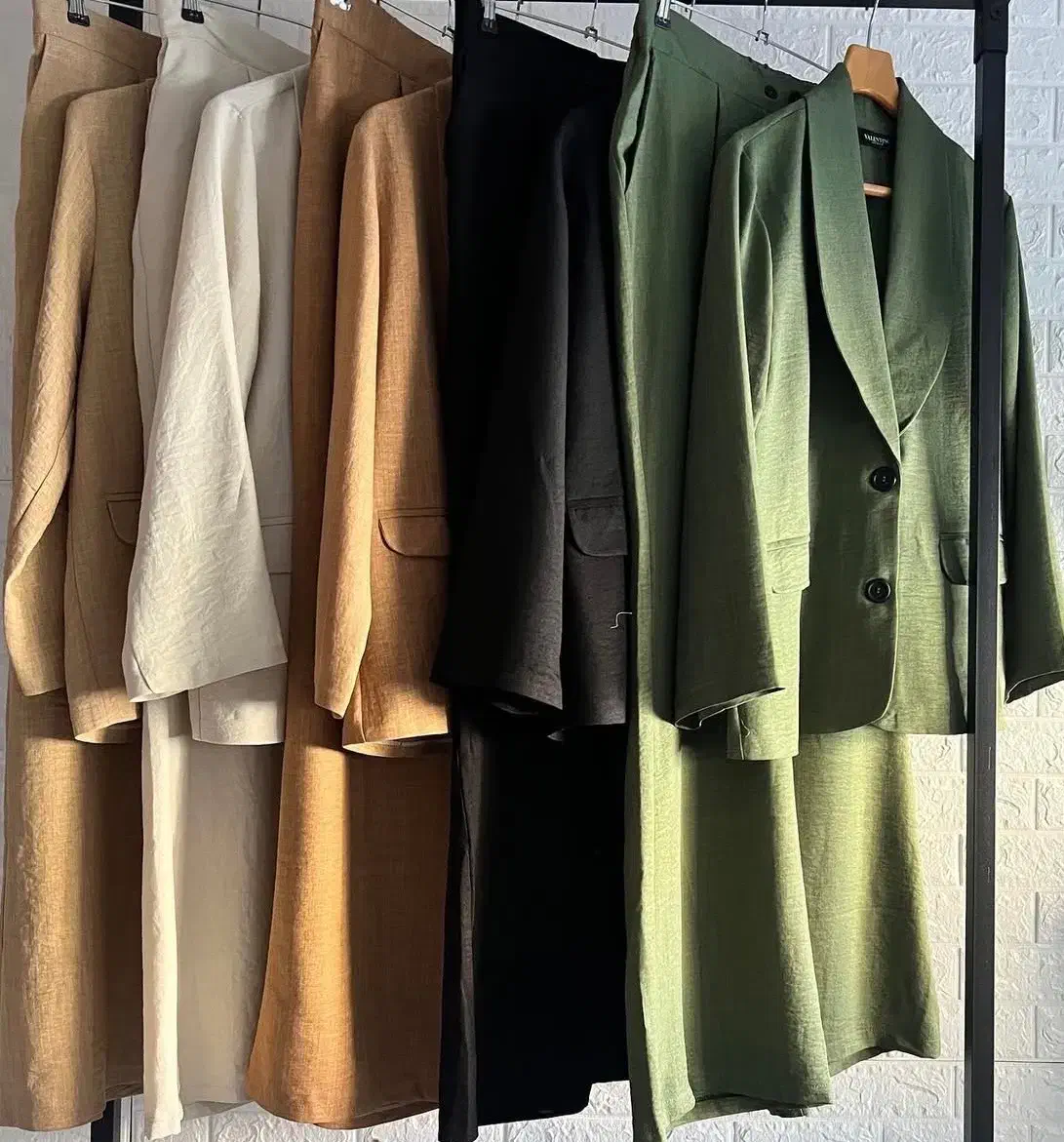 کت وشلوار زنانه خارج از فصل (یکی بخر دو‌تا ببر)|لباس|شیراز, فرهنگ شهر|دیوار