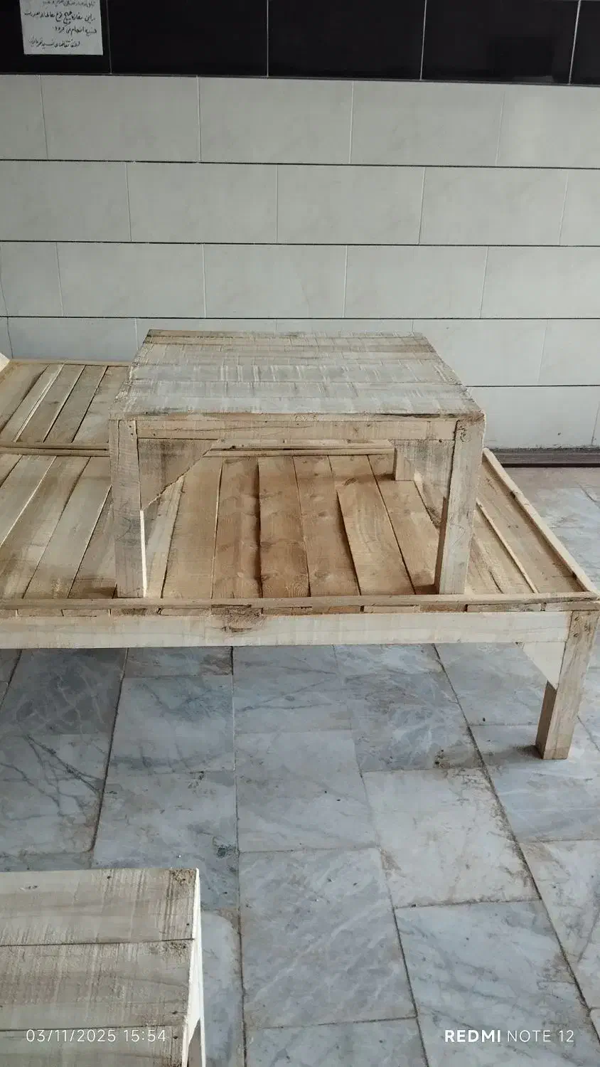 کرسی چوبی نو|بخاری، هیتر، شومینه|بسطام, |دیوار