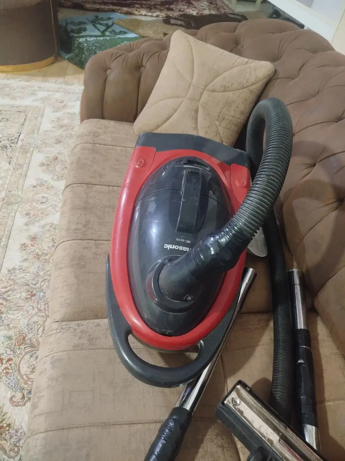 جاروبرقی|جاروبرقی، جارو شارژی، بخارشو|خوی, |دیوار